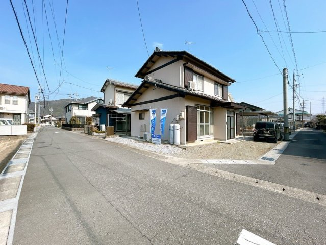 リフォーム済中古戸建　岐阜市中　昭和50年築の前面道路含む現地写真