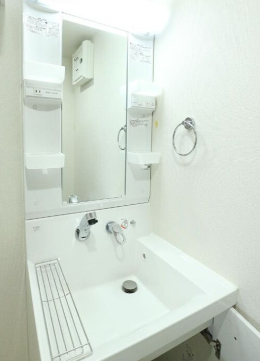 ｂ’ＣＡＳＡ　Ｋｉｔａｓｅｎｊｕの独立洗面台