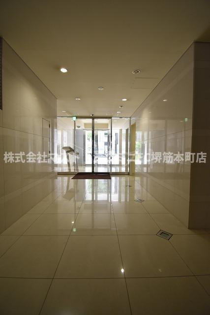 セイワパレス大手前西のロビー
