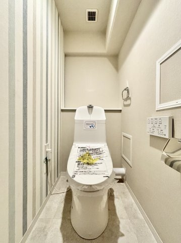 武庫川樹のまち第一第一三号棟のトイレ|ゆったりとした空間のトイレです