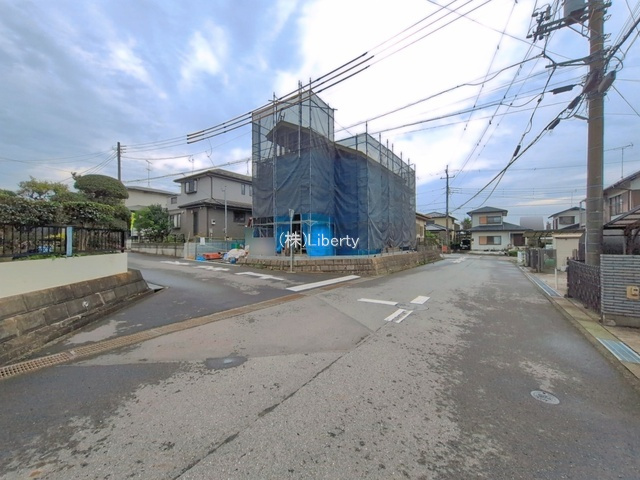 つくばみらい市西ノ台2期　新築戸建の前面道路含む現地写真