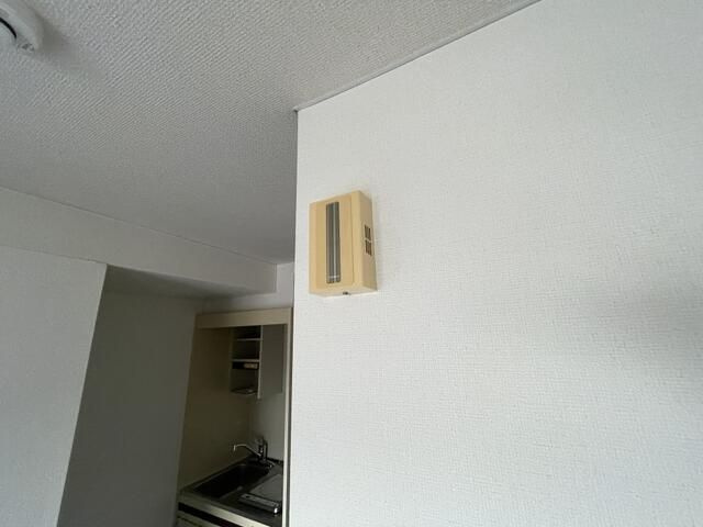 ＱＵＥＳＴの内装