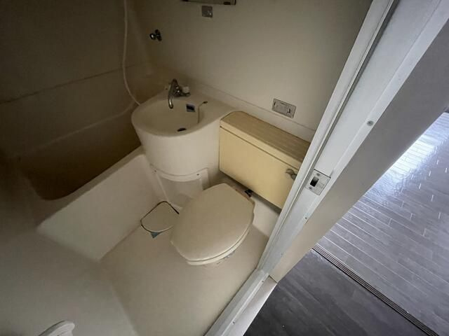 ＱＵＥＳＴのトイレ
