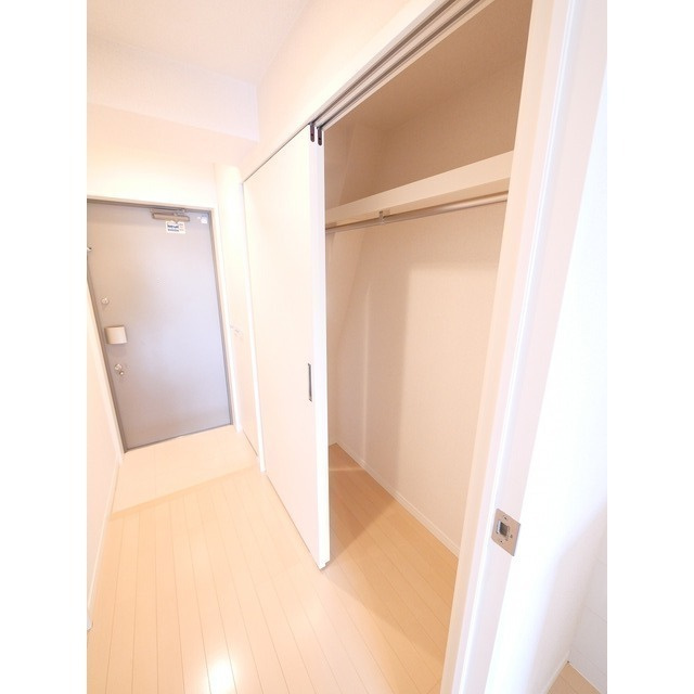 コンフォリア大森町の収納|74252752_11.jpg