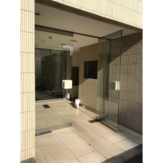 コンフォリア大森町のロビー|74252752_16.jpg