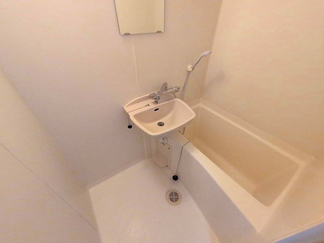 レオパレスエバラの浴室|74449765_11.jpg