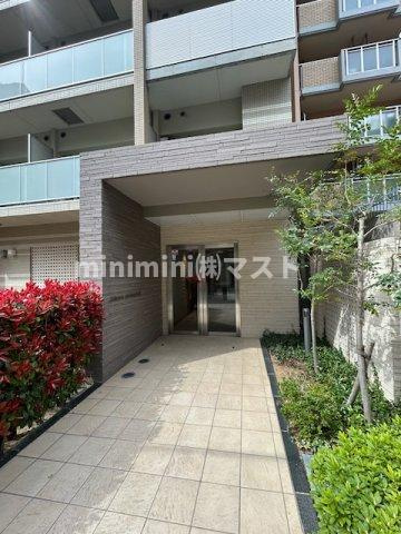 アーバネックス谷町Ⅱのエントランス