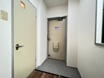 【玄関】 | シャトレー寿