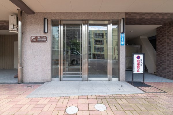 スカイコート本郷東大前壱番館のエントランス|74848926_4.jpg