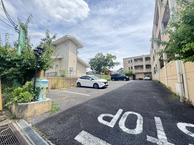 GALLERY　El-doradoの駐車場