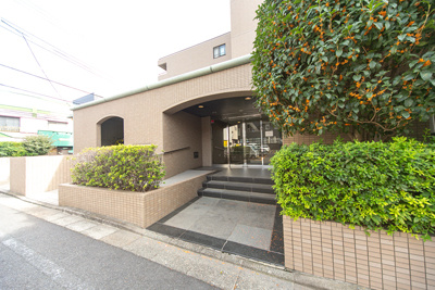 田園調布南マンションのエントランス|74165429_19.jpg