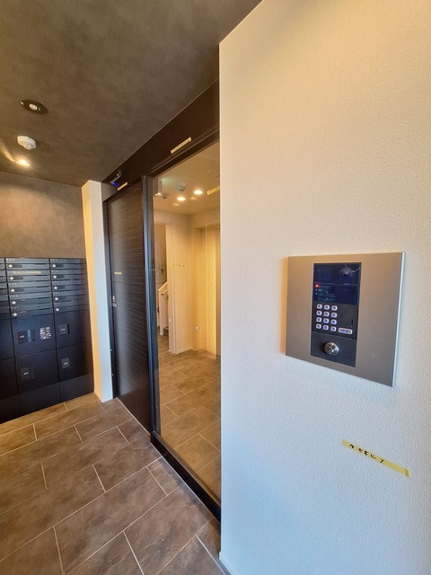 ベルジュ柏旭町のセキュリティ|★オートロック付きエントランス★