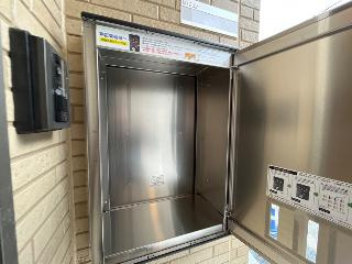 日高市武蔵高萩　アパートⅡ期新築工事のその他|宅配ボックス（イメージ）