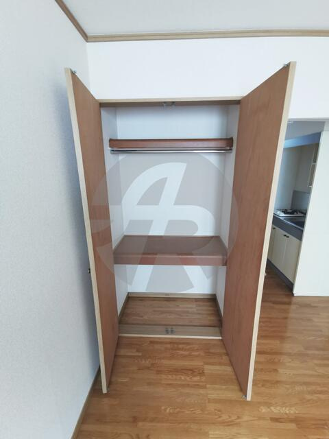 ハイツイーストの収納|同物件別部屋参考写真