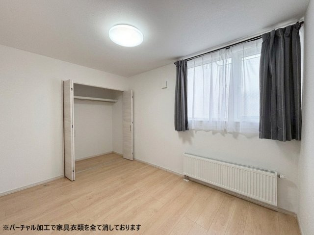 稲穂１条２丁目　戸建の洋室|6.0帖の洋室