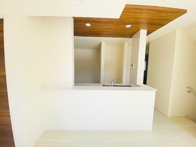 茅ヶ崎市香川4丁目　新築戸建　1号棟のキッチン|同施工例