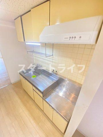 大阪市淀川区西中島６丁目の賃貸マンションのキッチン