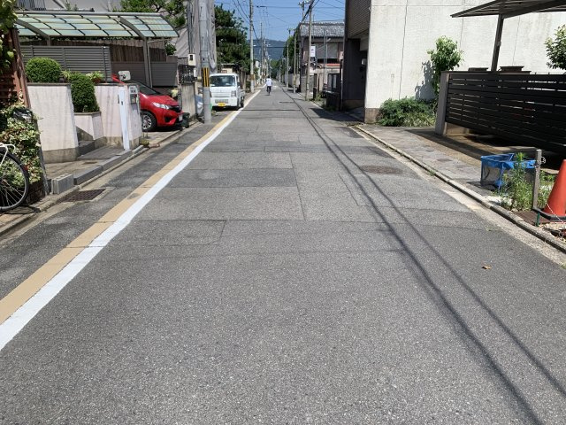 京都市北区紫竹下本町　建築条件無し売土地の前面道路含む現地写真