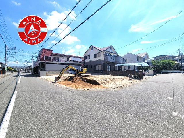 福岡市城南区東油山1丁目第2-2棟（1号棟）の前面道路含む現地写真|見学の時間などお気軽にお問い合わせ下さい。