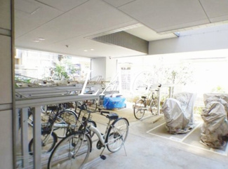 【その他共用部分】 | ドルチェ東京府中・弐番館 | 駐輪場です。
