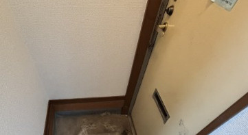 エステート成増の玄関