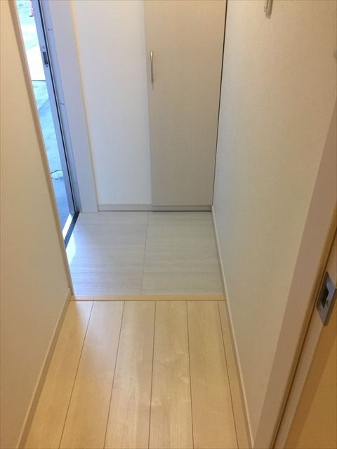 Alivila(アリヴィラ)の玄関