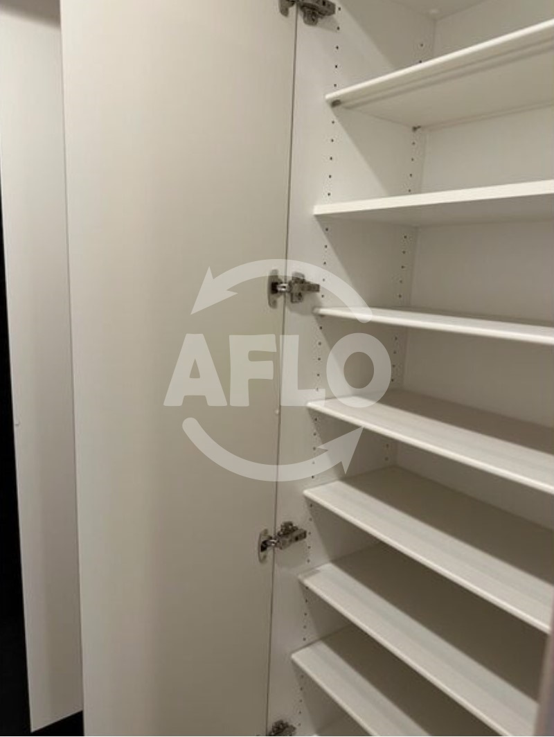 大阪ベイレジデンス　南港光小学校区の収納|大阪ベイレジデンス　シューズクローゼット