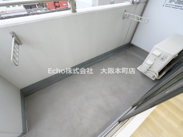 南堀江アパートメントシエロのバルコニー