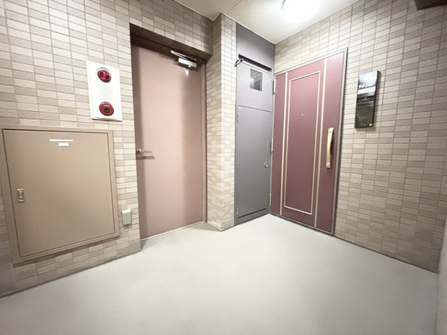 中廊下の物件なので、廊下が雨ざらしになりません！
