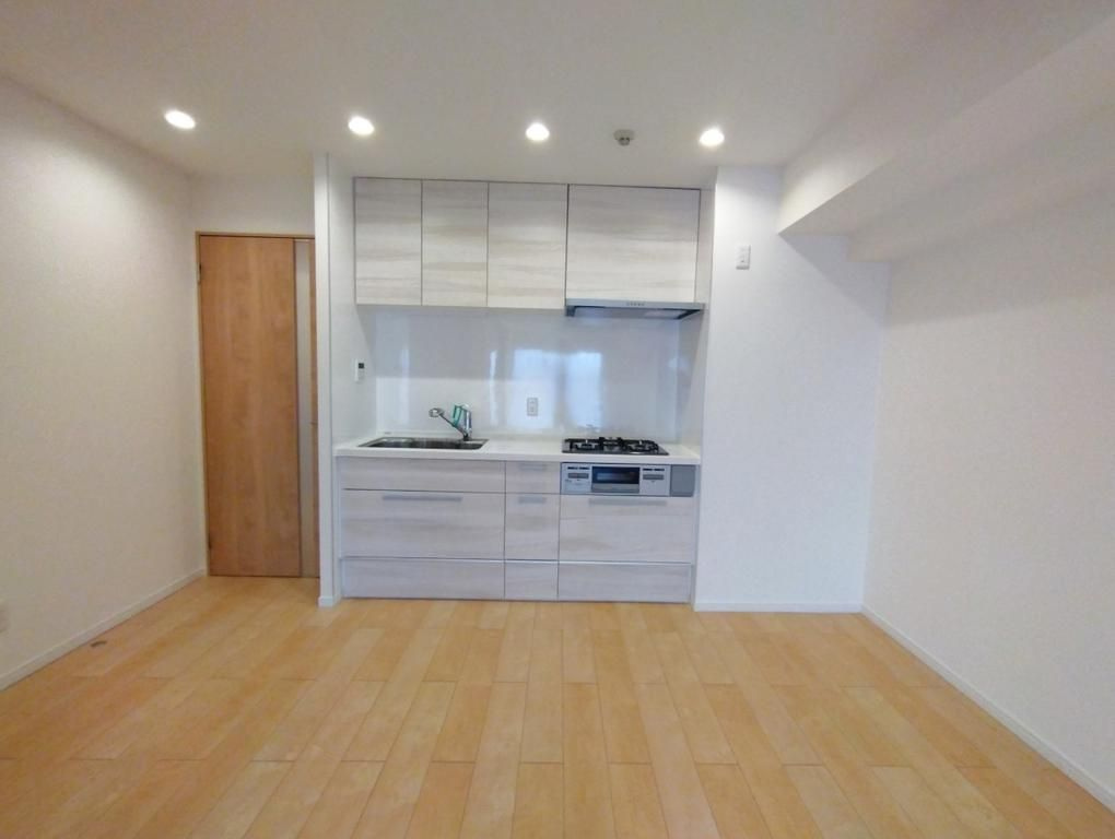 小平市栄町１丁目の中古マンションのキッチン