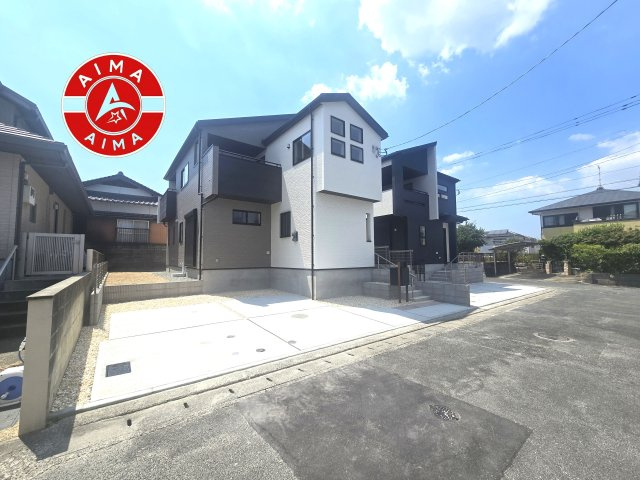 福岡市南区柏原2丁目第1-2棟（2号棟）の前面道路含む現地写真|見学の時間などお気軽にお問い合わせ下さい。