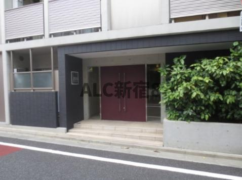 AXAS中野富士見町のエントランス
