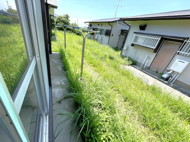 石野貸家のバルコニー
