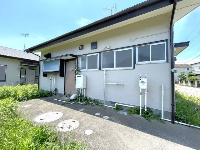 石野貸家の外観