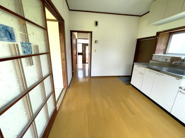 石野貸家の内装