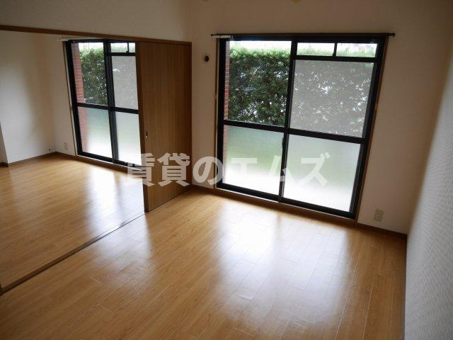 【洋室】 | カームヒルズ板付 | カームヒルズ板付の洋室