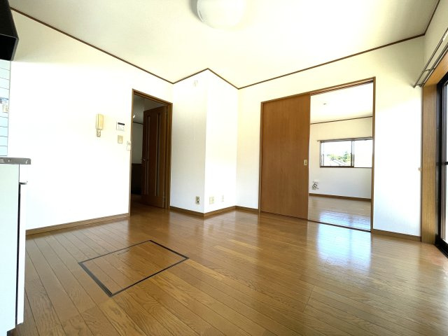 ジェイパーク貸家の洋室