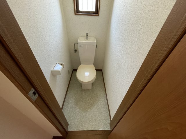 ジェイパーク貸家のトイレ