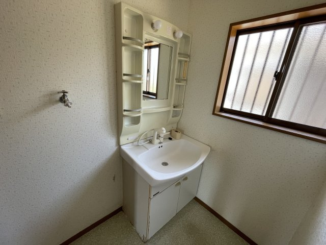 ジェイパーク貸家の洗面所