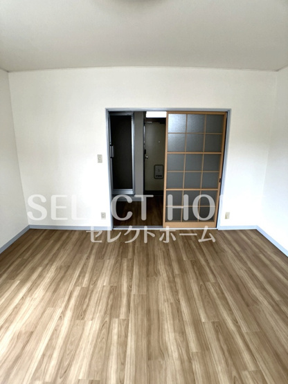 【寝室】 | ブローニィ山本Ｂ | 開放的な寝室です