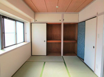 ダイリンビルの内装|内装です
