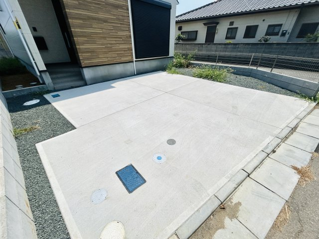 千葉市花見川区三角町2期の駐車場