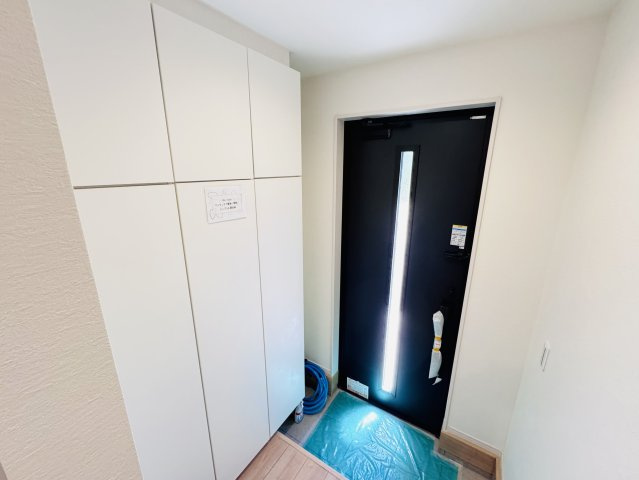 松戸市小山新築戸建【南部小学校:2分】の玄関|玄関ホール・シューズボックス