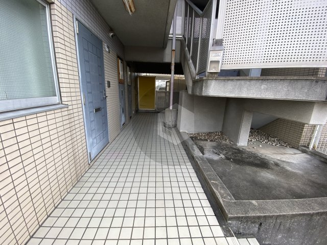 ライムハイツのロビー