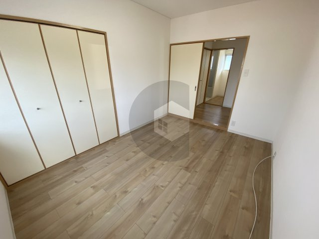 ライムハイツの洋室