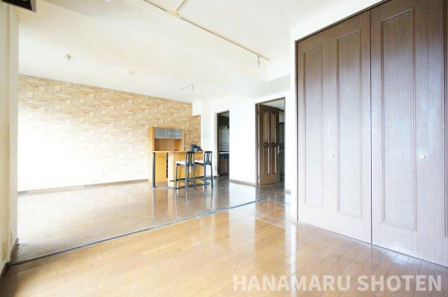 エグゼ稲毛の居間・リビング|＊当日ご案内可＊ご希望の物件まとめてご案内！弊社が掲載していない物件でもOK♪お気軽にご相談ください ♪お電話でのお問合わせがスムーズ♪