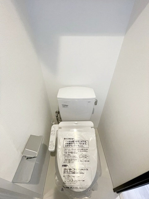 横浜市中区寿町１丁目の賃貸マンションのトイレ