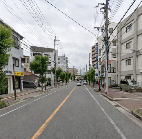 コスモハイツ  貸店舗・事務所の洋室