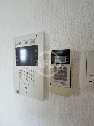 レジディア新大阪のセキュリティ|レジディア新大阪　モニター付きインターホン