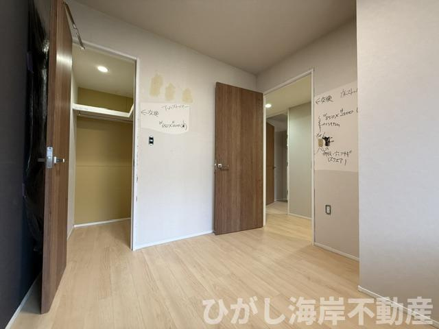 グレーシアガーデン湘南みずきの寝室|7月11日撮影　新規リフォーム中　4.6帖　洋室